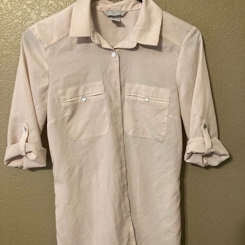 H&M Pink Button Down 3/4 sleeve blouse